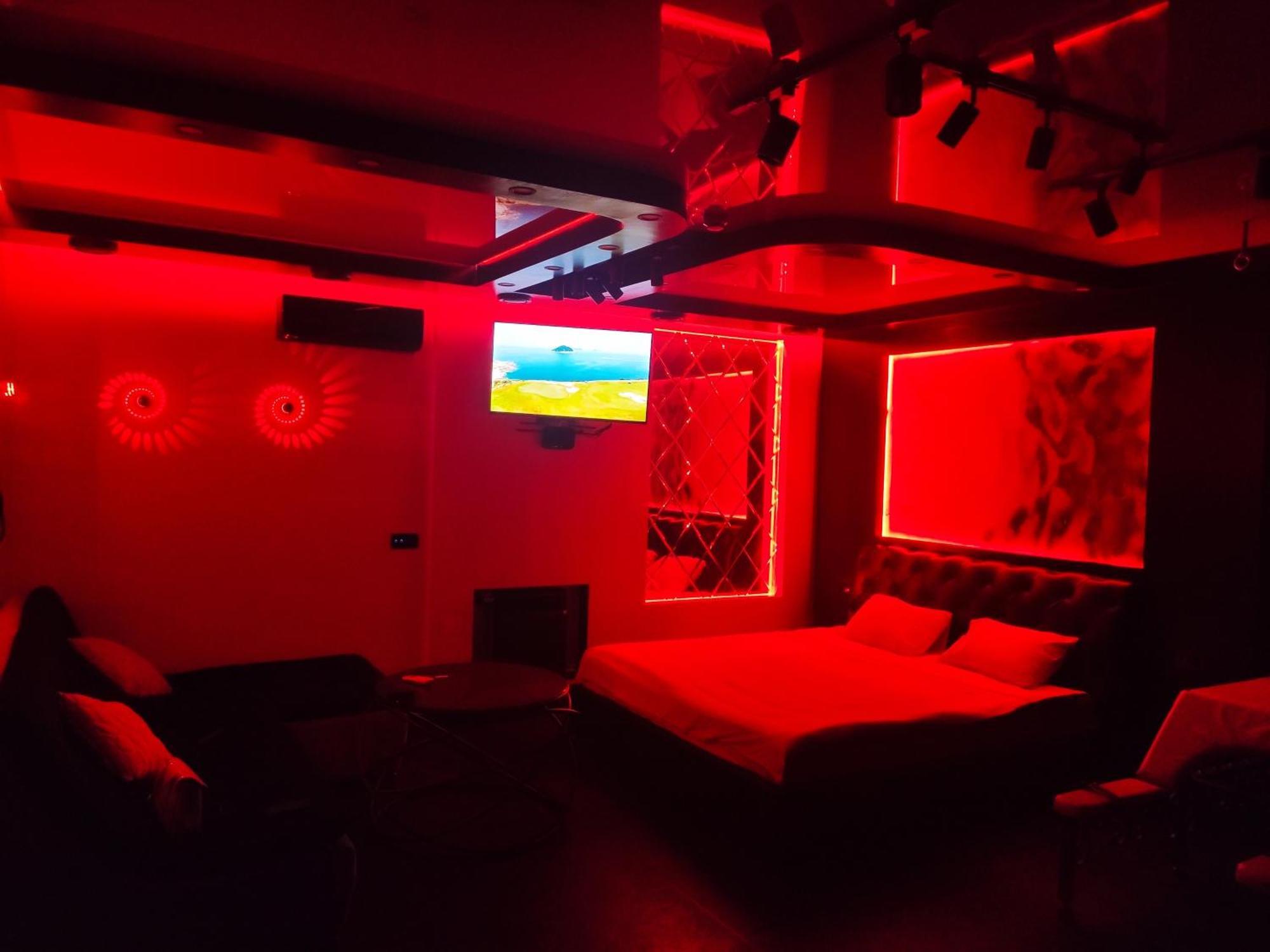 "Dream Room" Тематические Апартаменты Харьков! Цоколь! Exterior photo